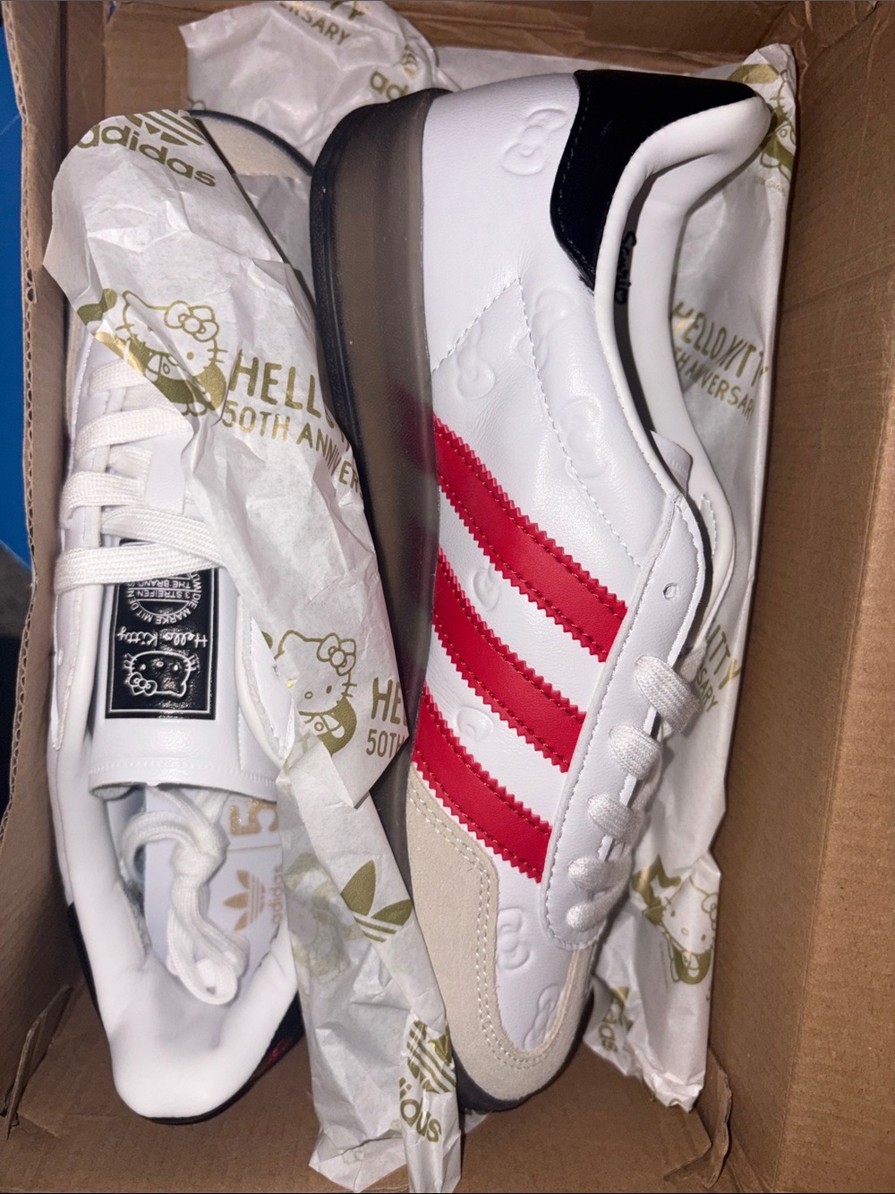 adidas women hello kitty White Sneakers with Red Stripes and Black Heel